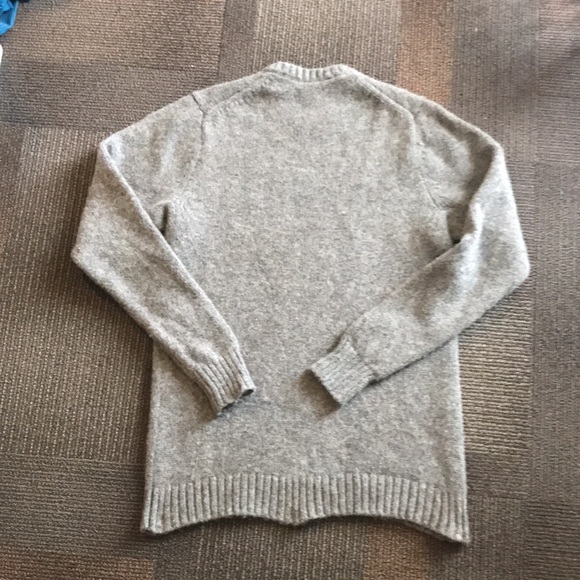 Duluth Trading Co. Shetland Woold Men’s Grey Crewneck Sweater Large Tall - Picture 5 of 5